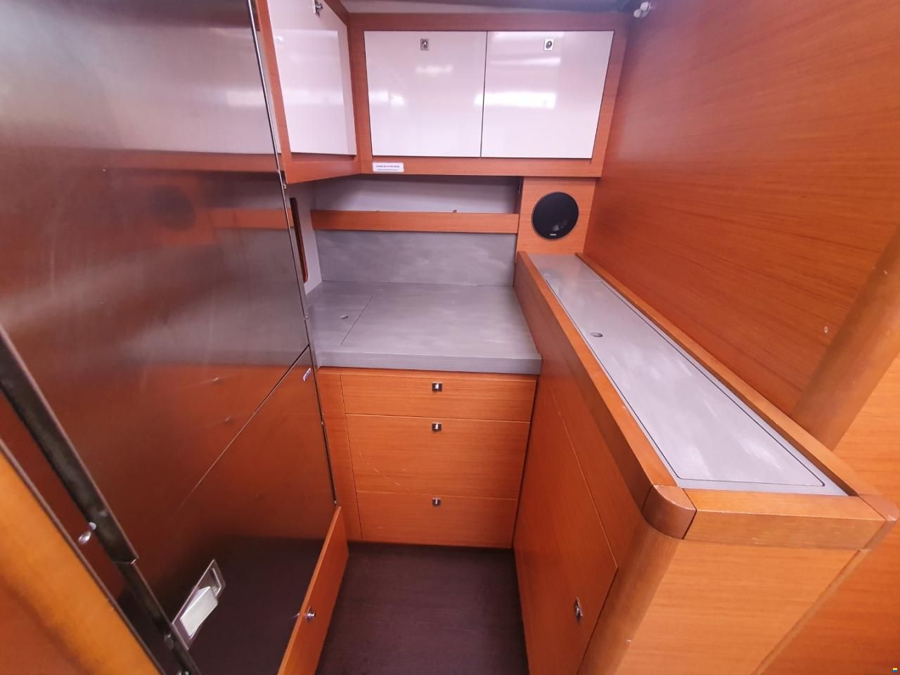 Dufour 530