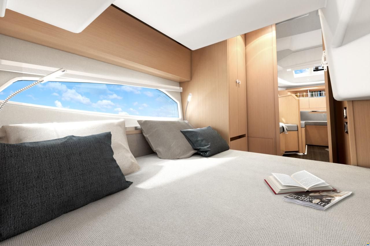 Sealine S 335