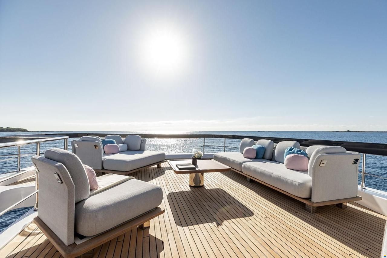 Azimut Grande 26M