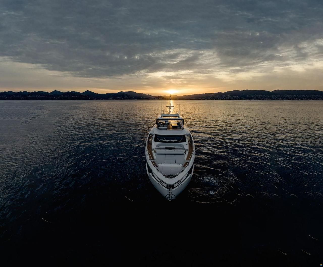 Azimut Grande 26M