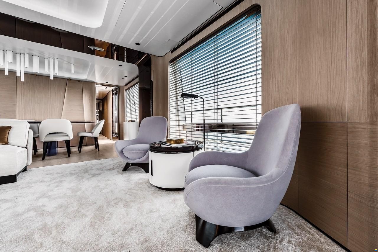 Azimut Grande 27M