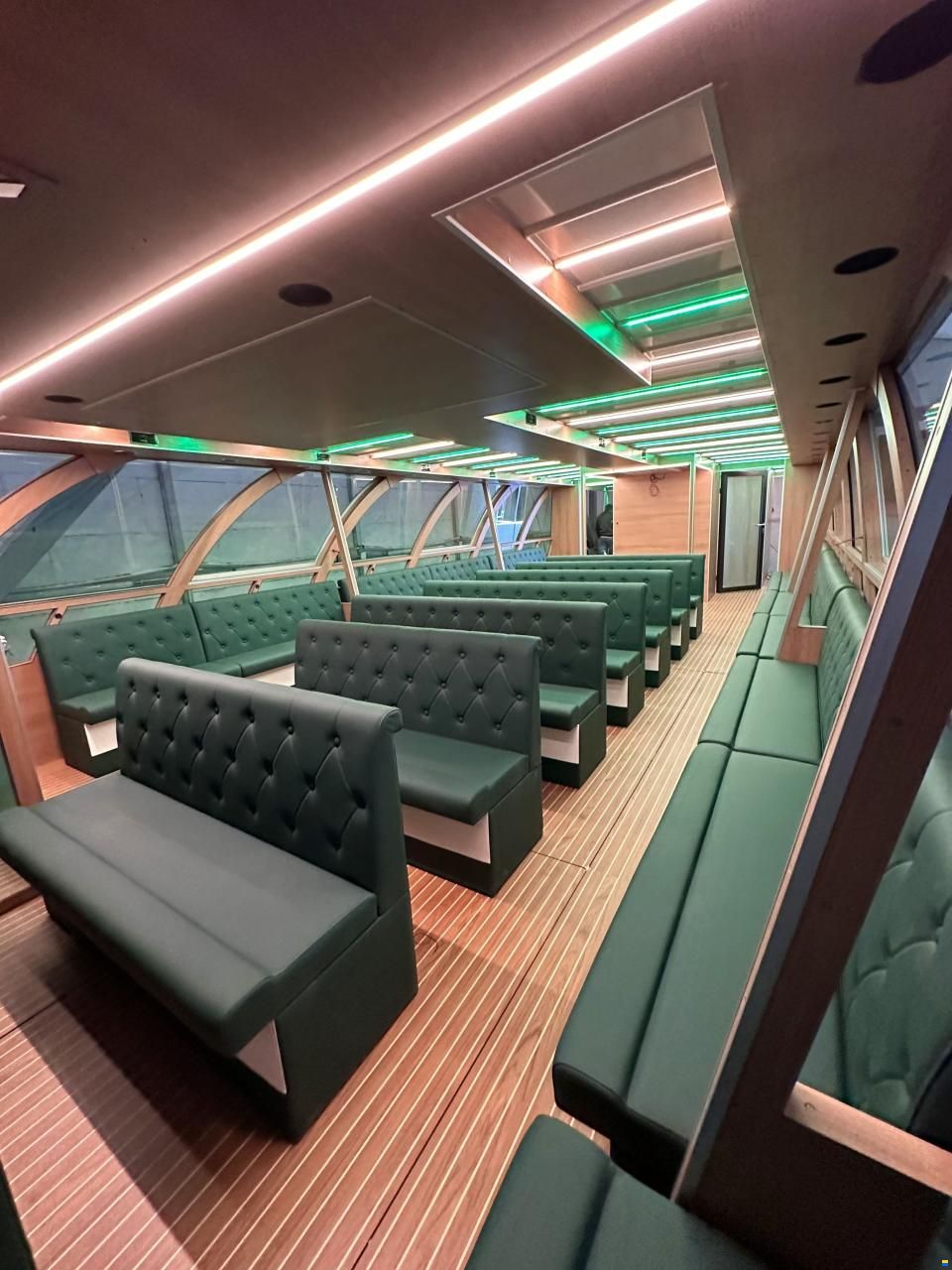 Holiday Boat Sundeck 57 Passenger Catama