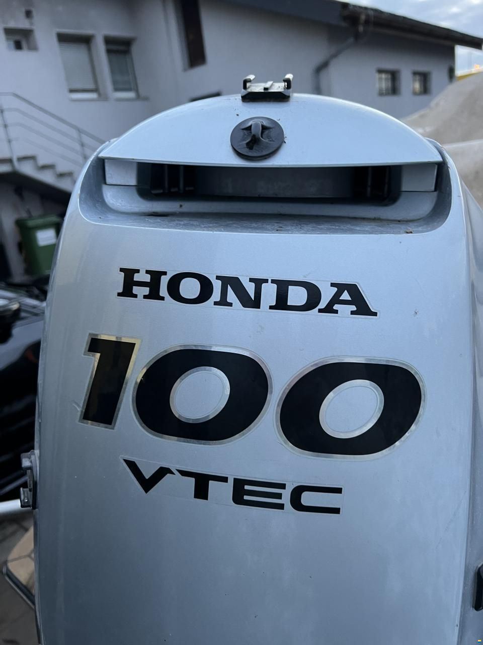 Honda BF-100 A