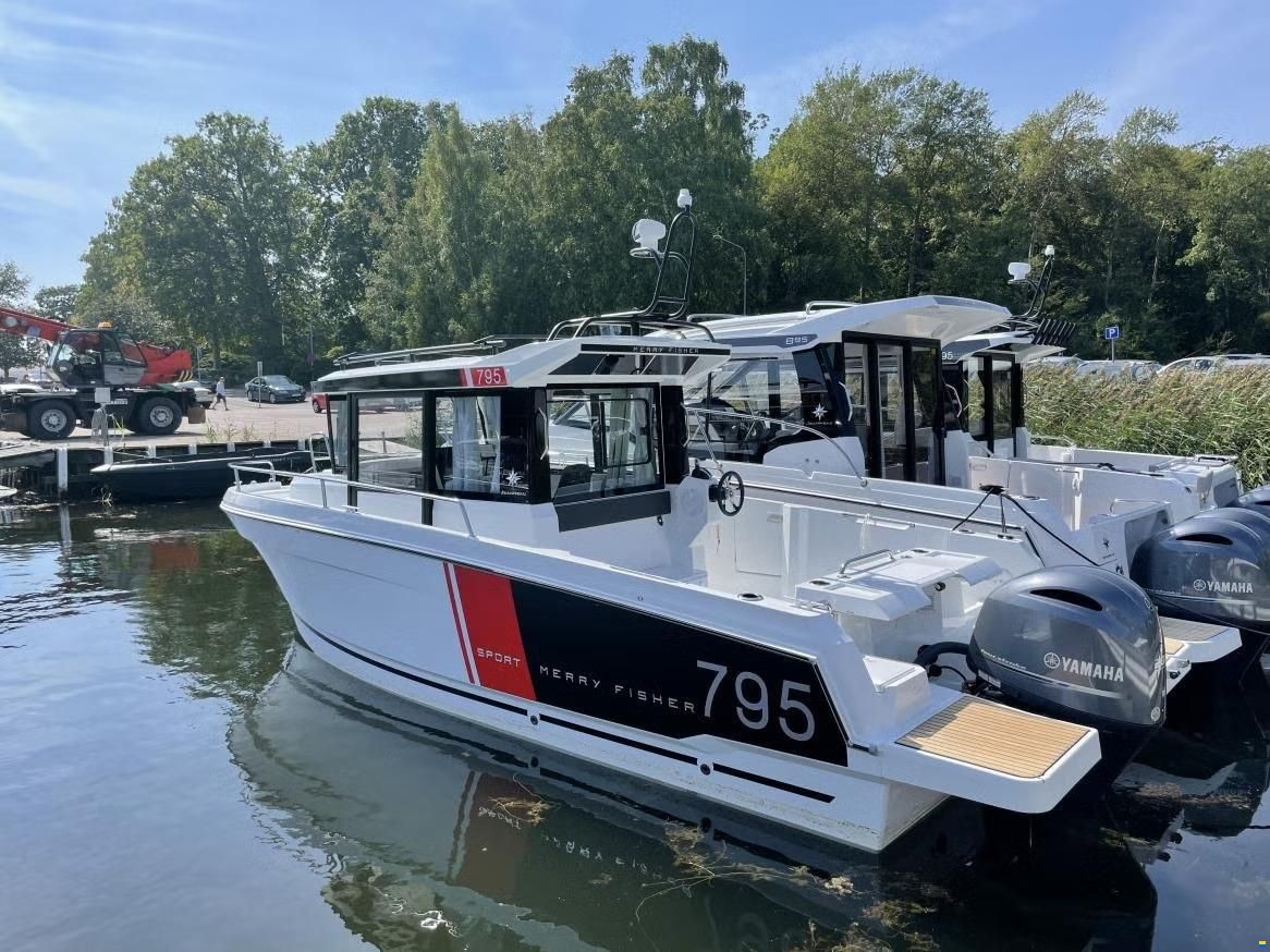 Jeanneau MERRY FISHER 795 Sport