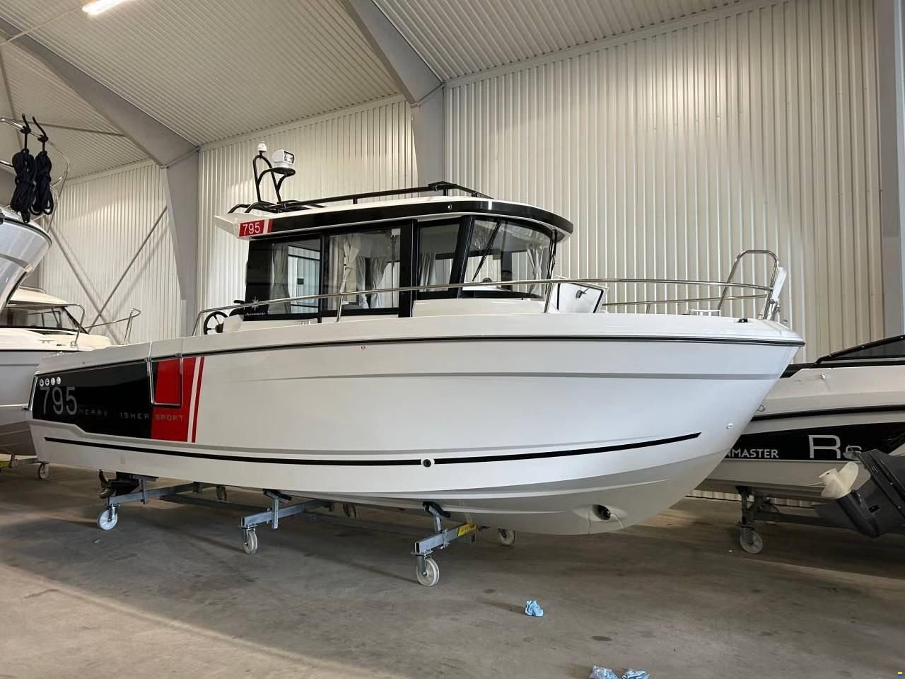 Jeanneau MERRY FISHER 795 Sport