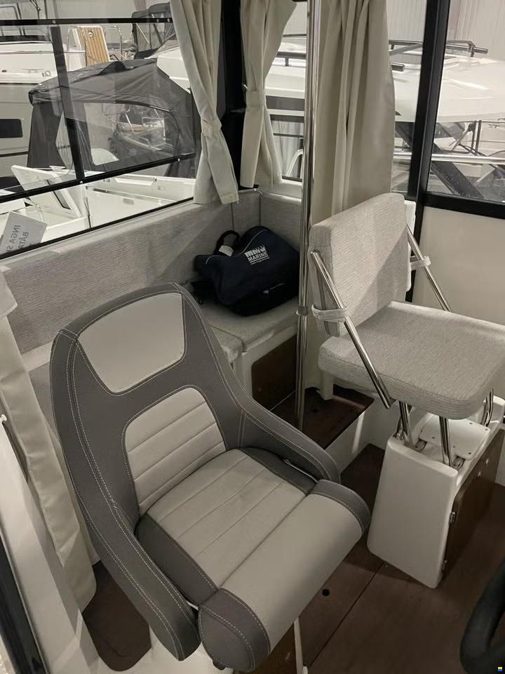 Jeanneau MERRY FISHER 795 Sport