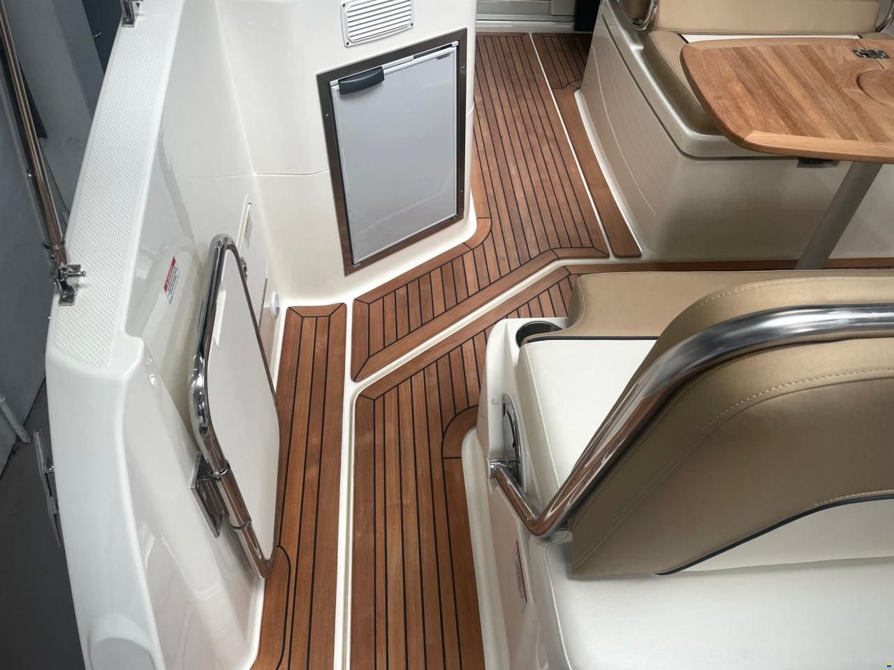 Bayliner Ciera 8