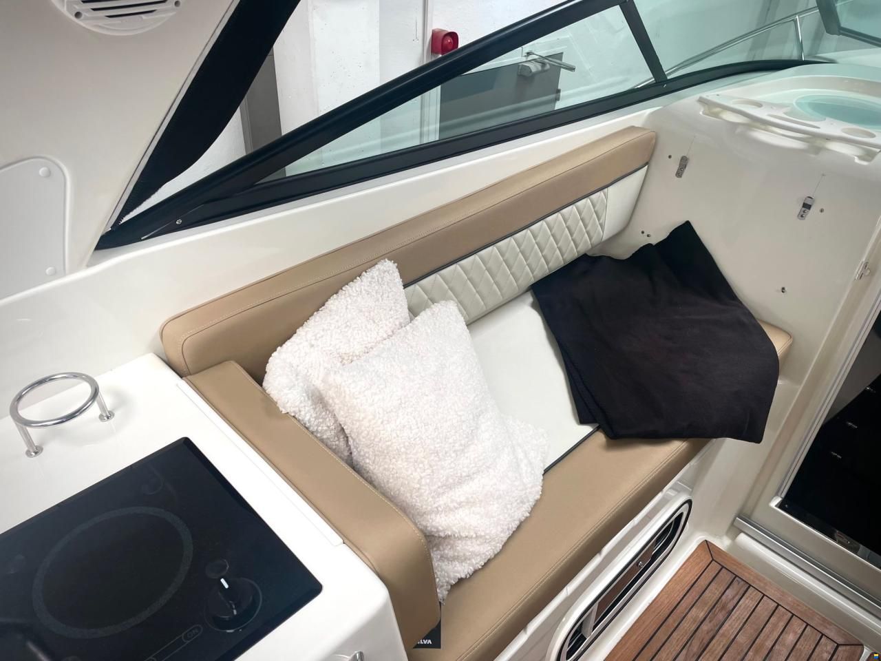 Bayliner Ciera 8