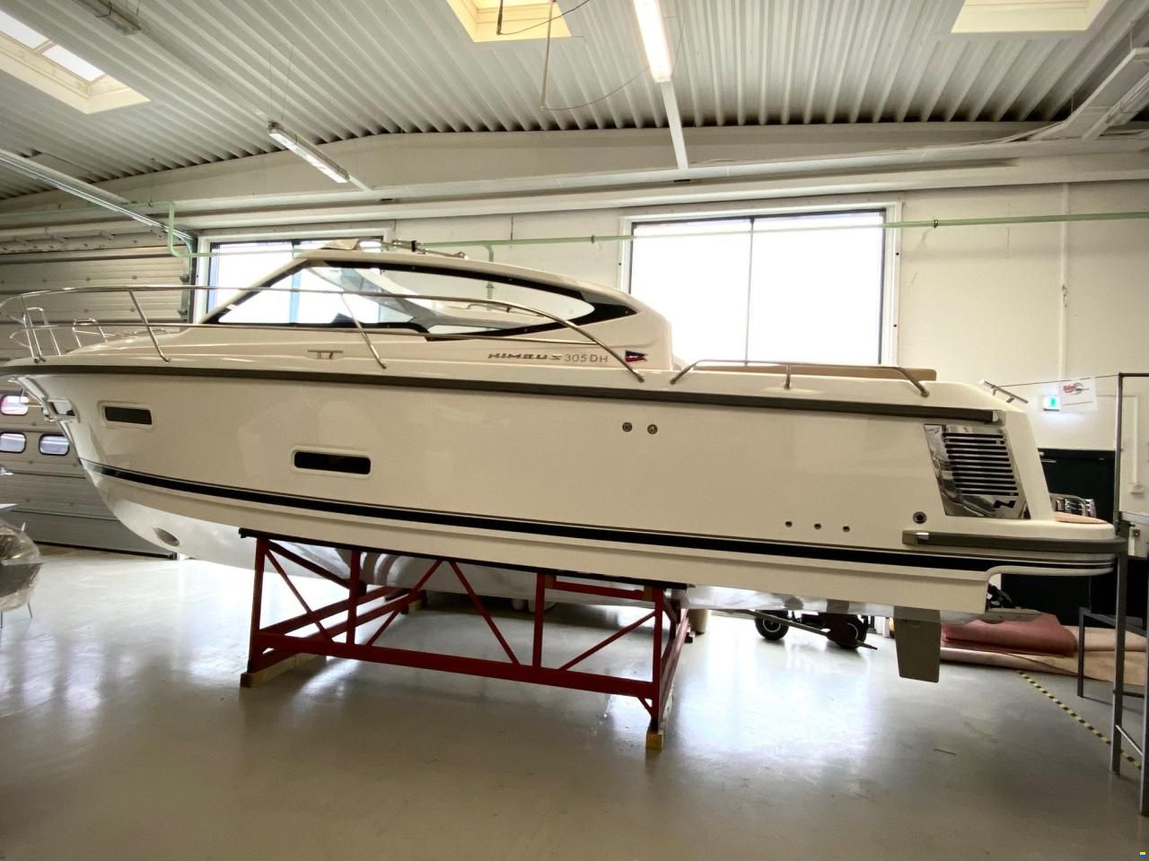Nimbus 305 Drophead