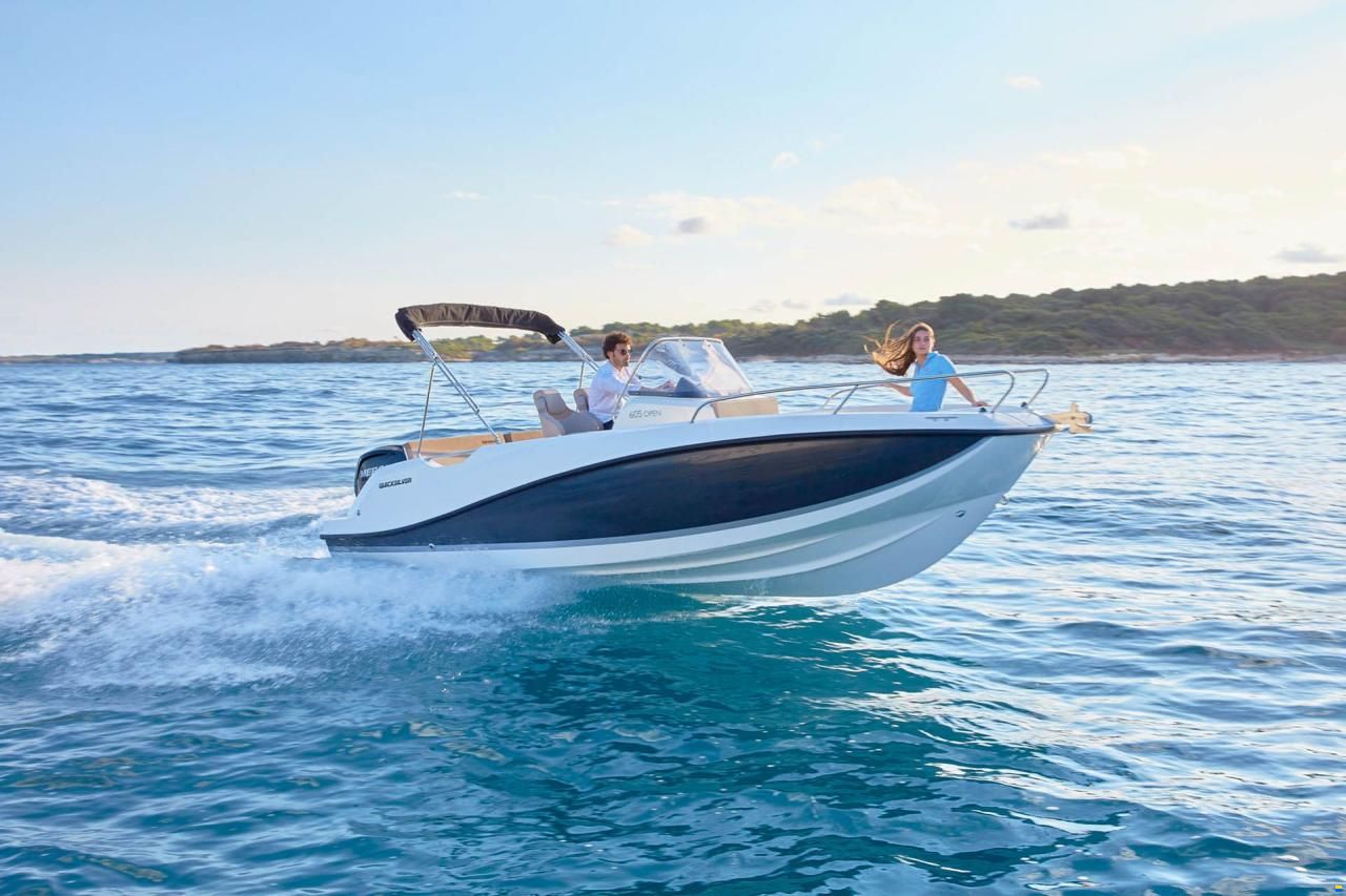 Quicksilver Activ 605 Open