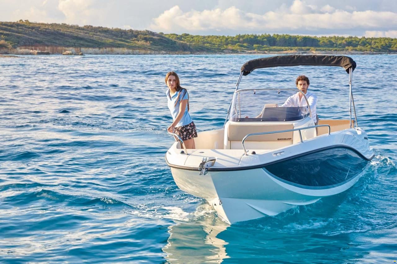 Quicksilver Activ 605 Open