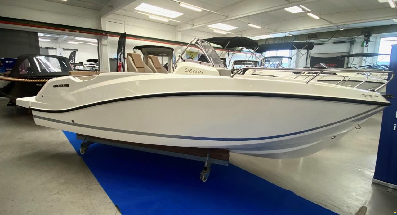Quicksilver Activ 555 Open NY