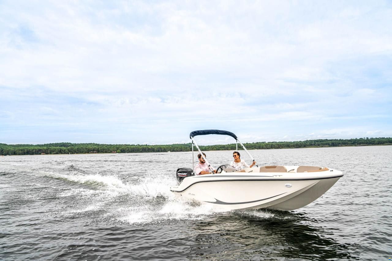 Quicksilver 475 aXess