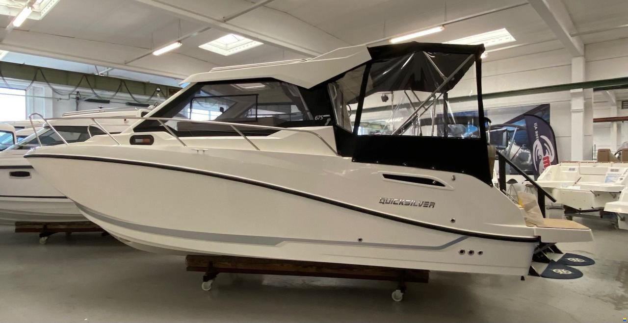 Quicksilver 705 Weekend