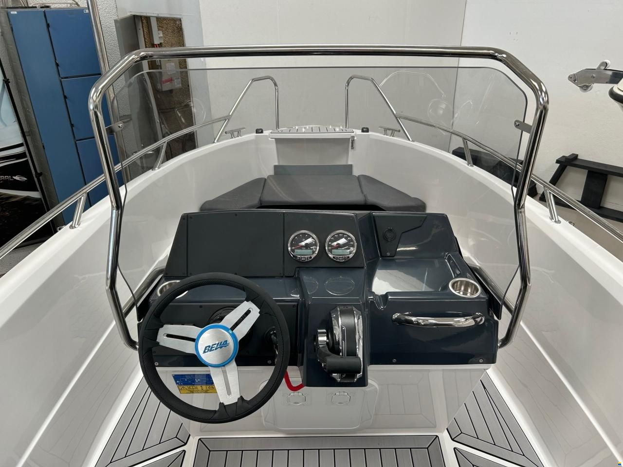 Bella 550 R