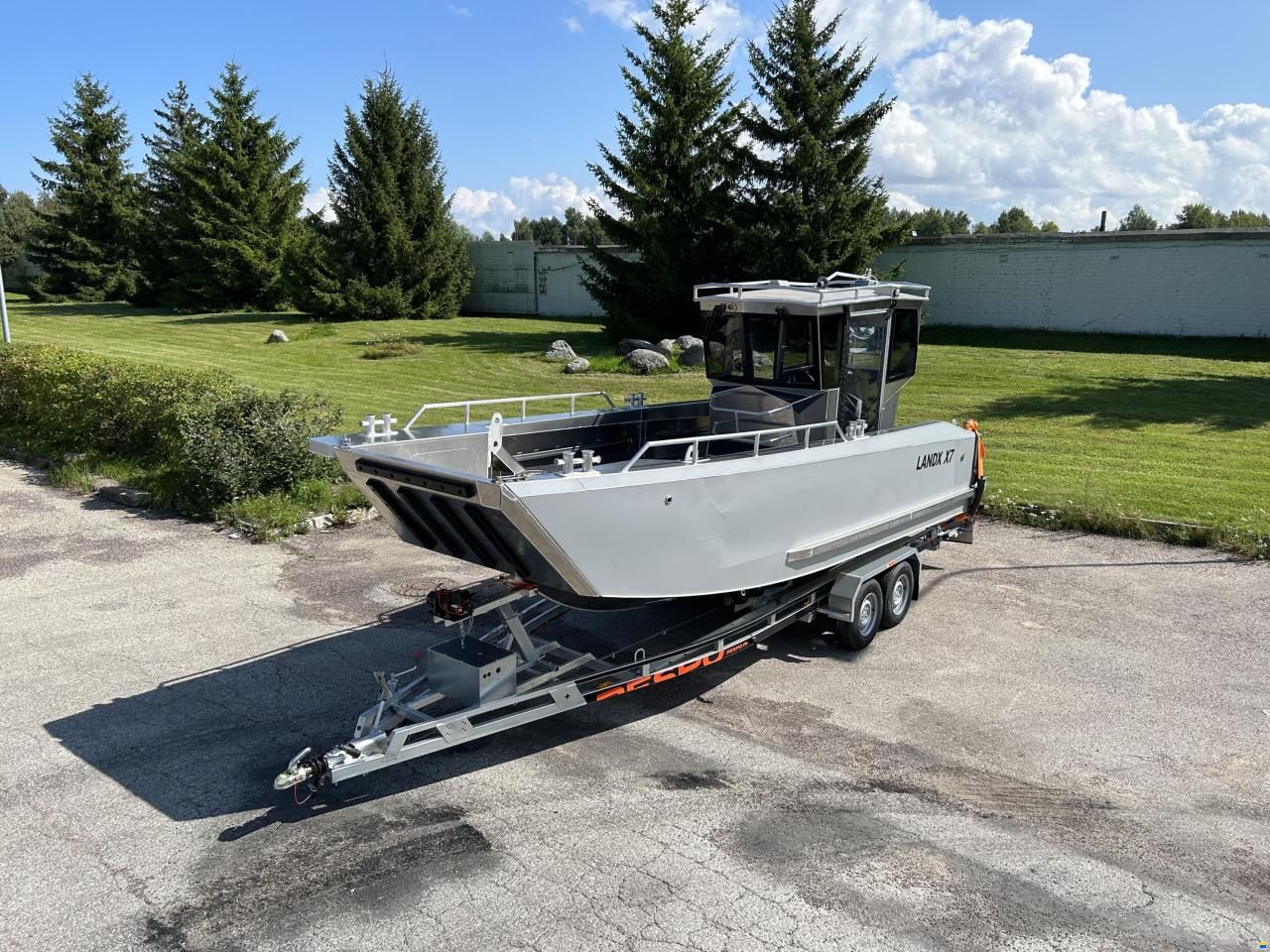 Landx X7 Landing craft
