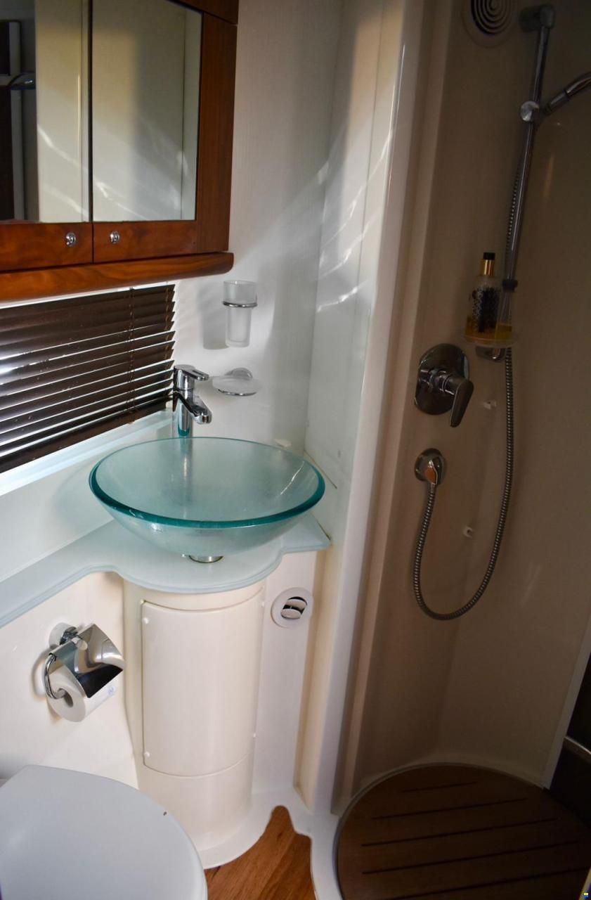 Sunseeker Portofino 53