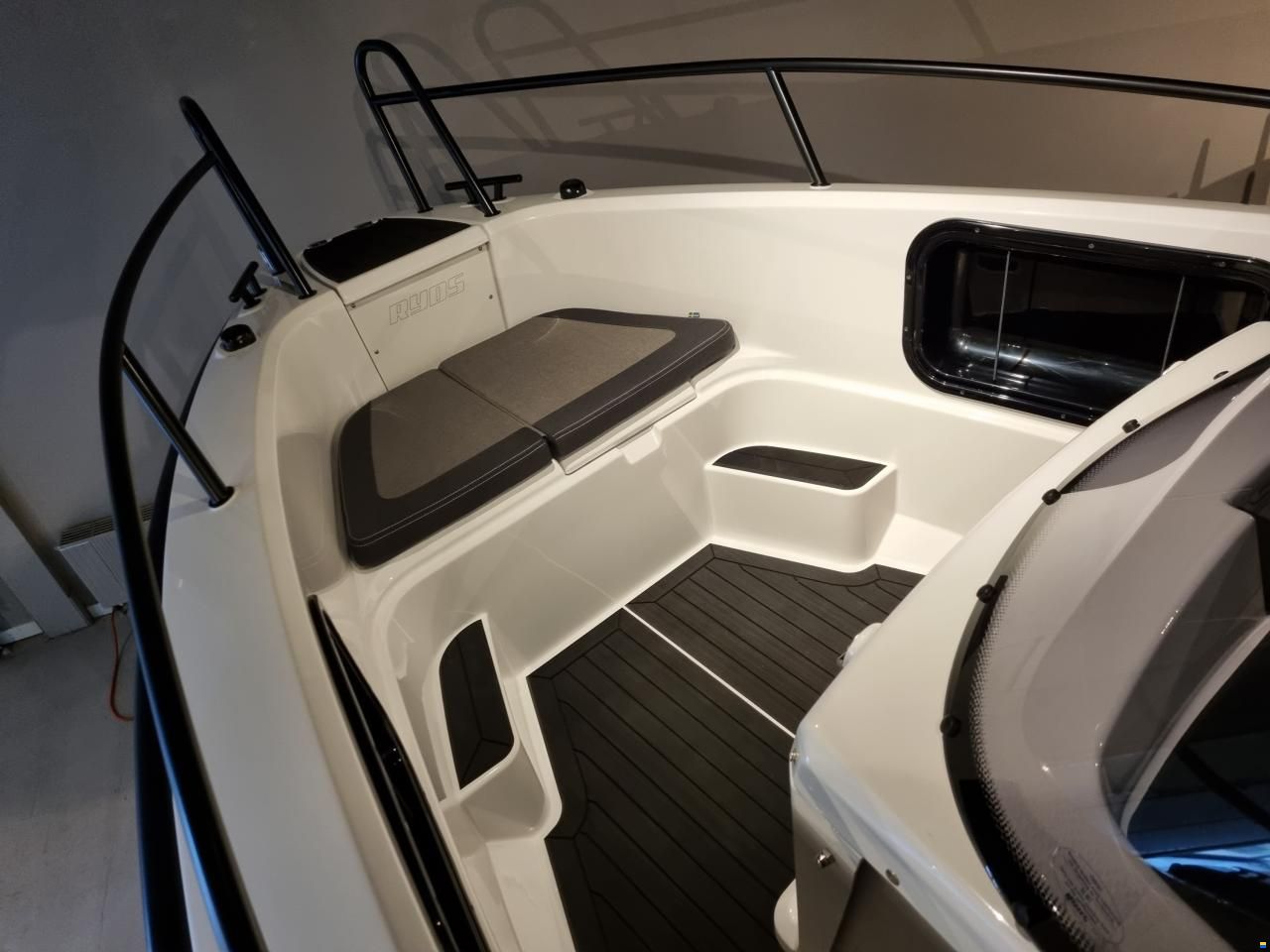 Ryds 550 VI Mid C