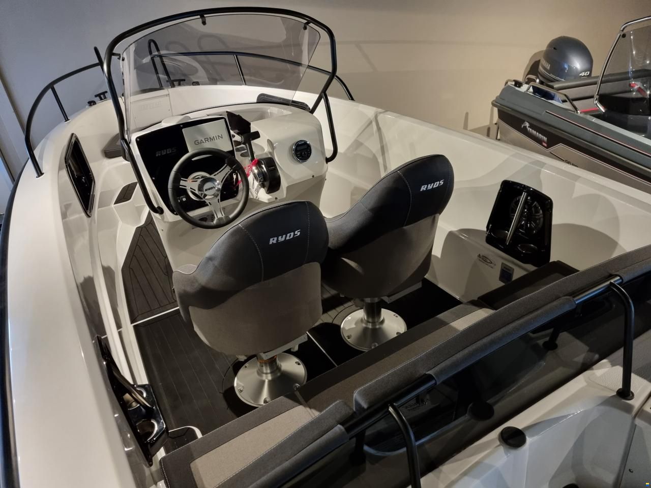 Ryds 550 VI Mid C