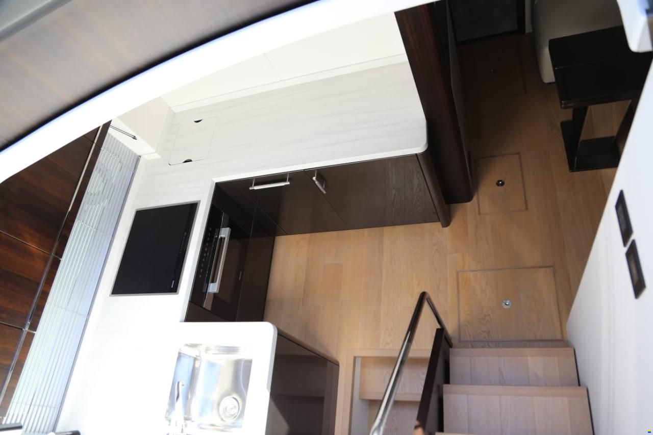 Sunseeker Predator 60 EVO