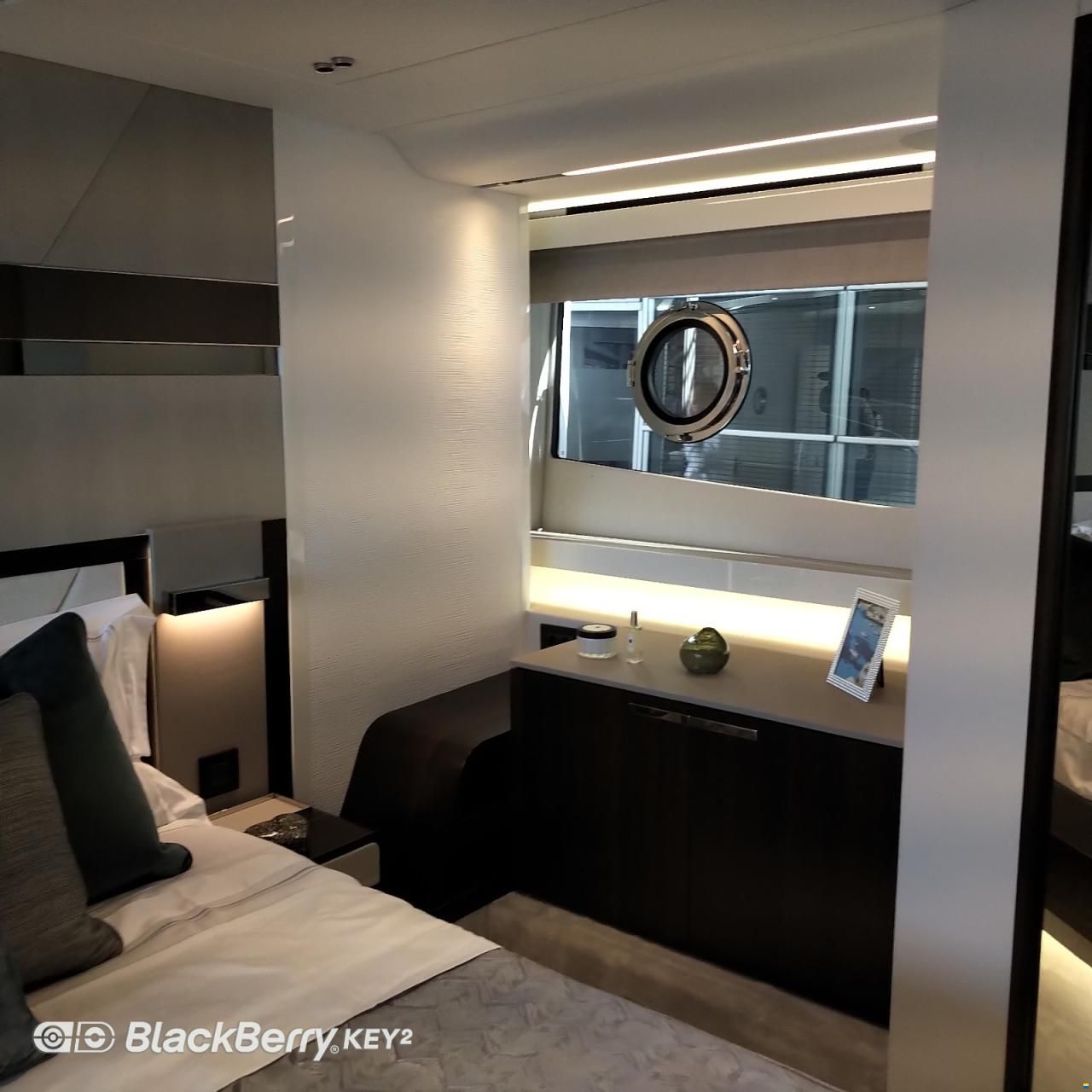 Sunseeker Predator 60 EVO