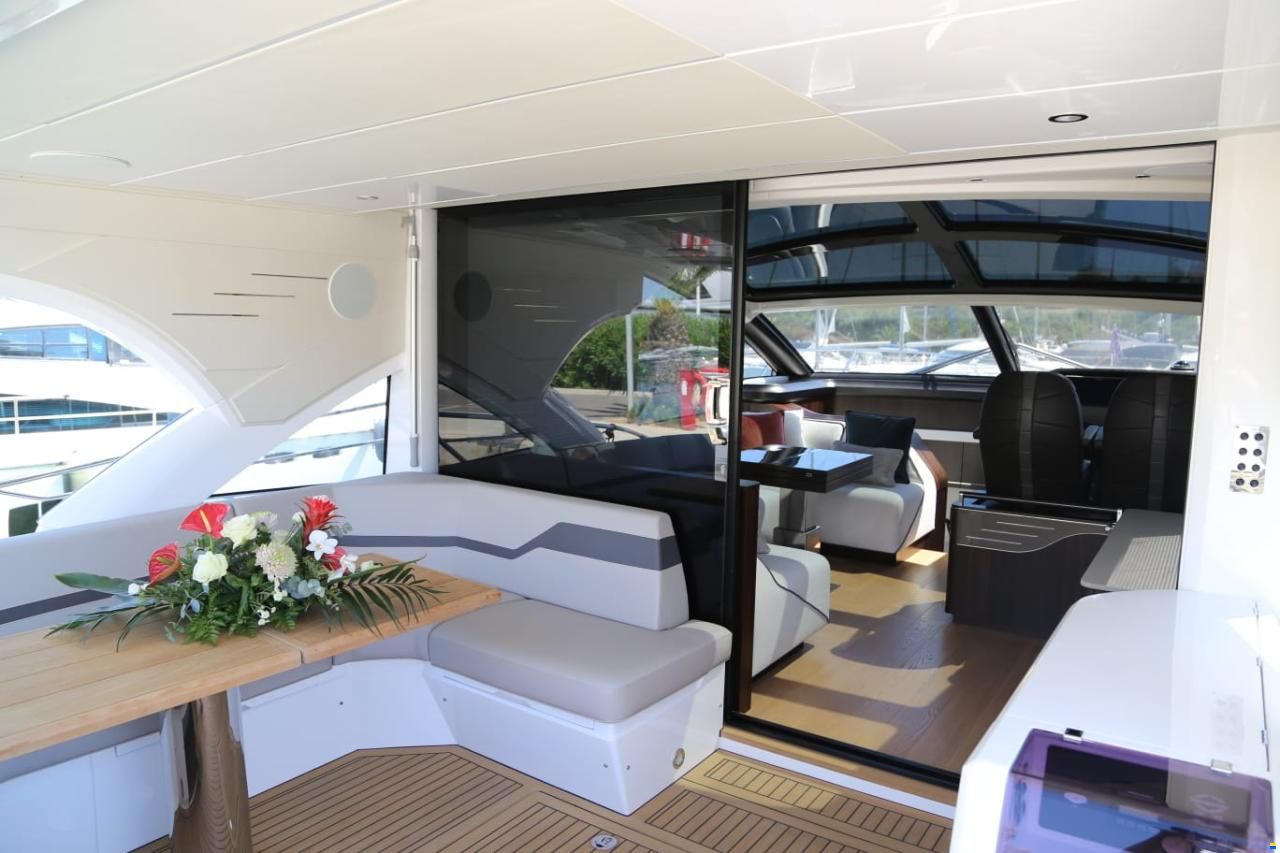 Sunseeker Predator 60 EVO