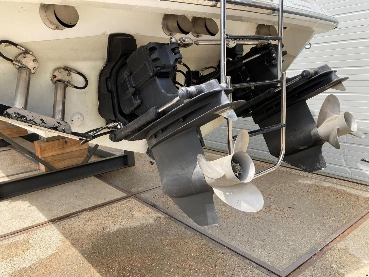 Sunseeker Thunderhawk 43