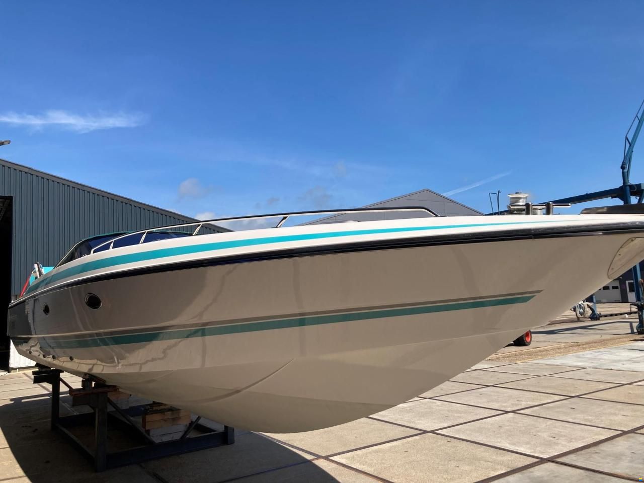 Sunseeker Thunderhawk 43