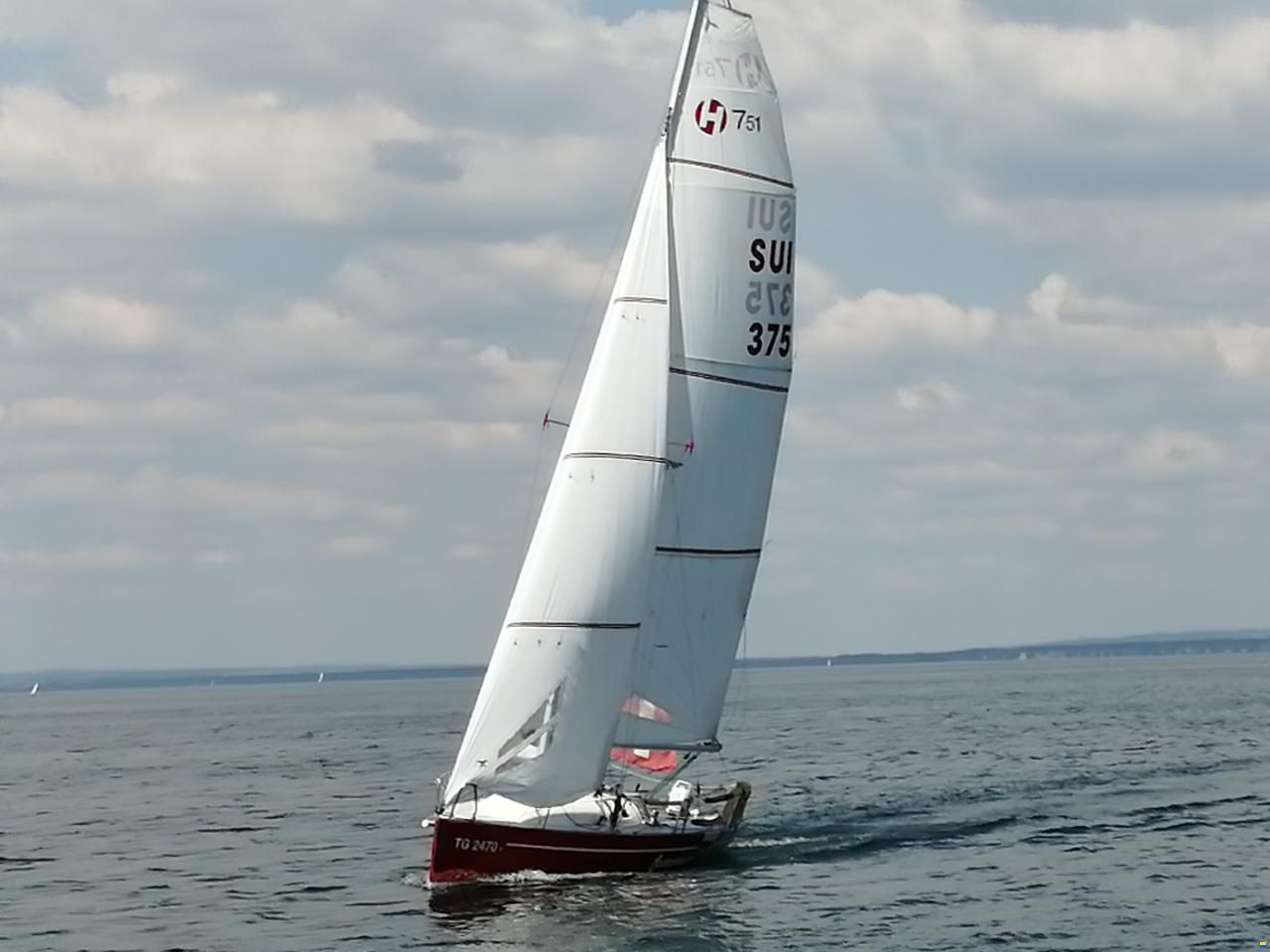 Helmsman 751