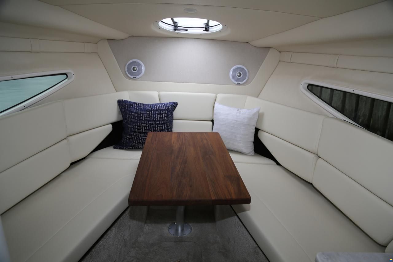 Regal 26 Express Hensa Edition