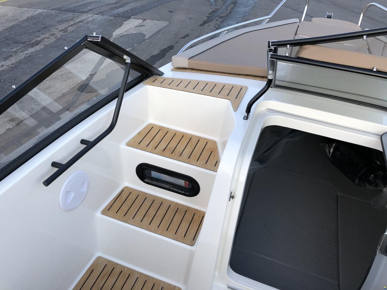 Quicksilver Activ 605 Cruiser