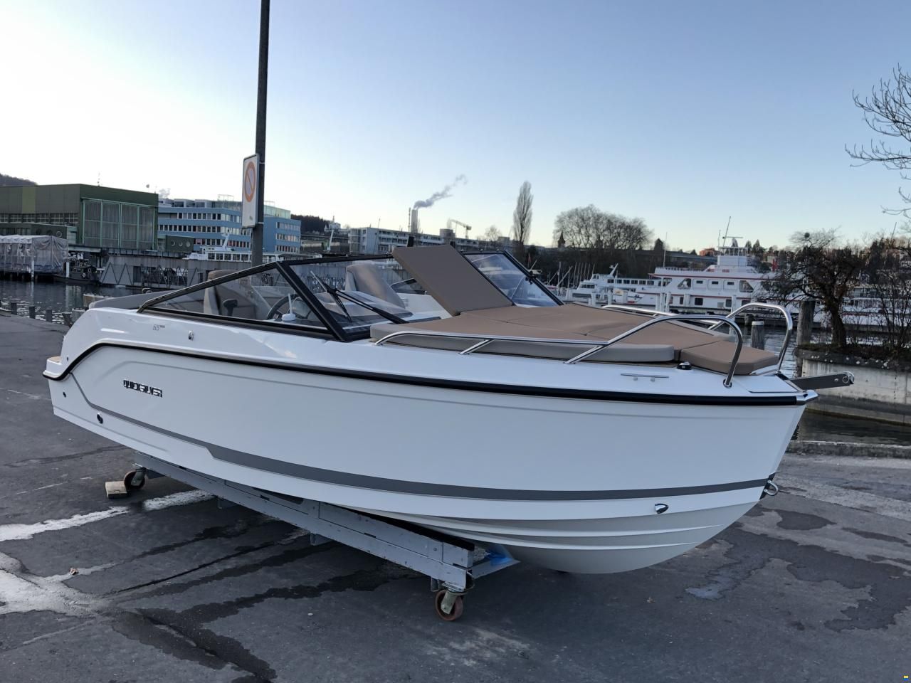 Quicksilver Activ 605 Cruiser