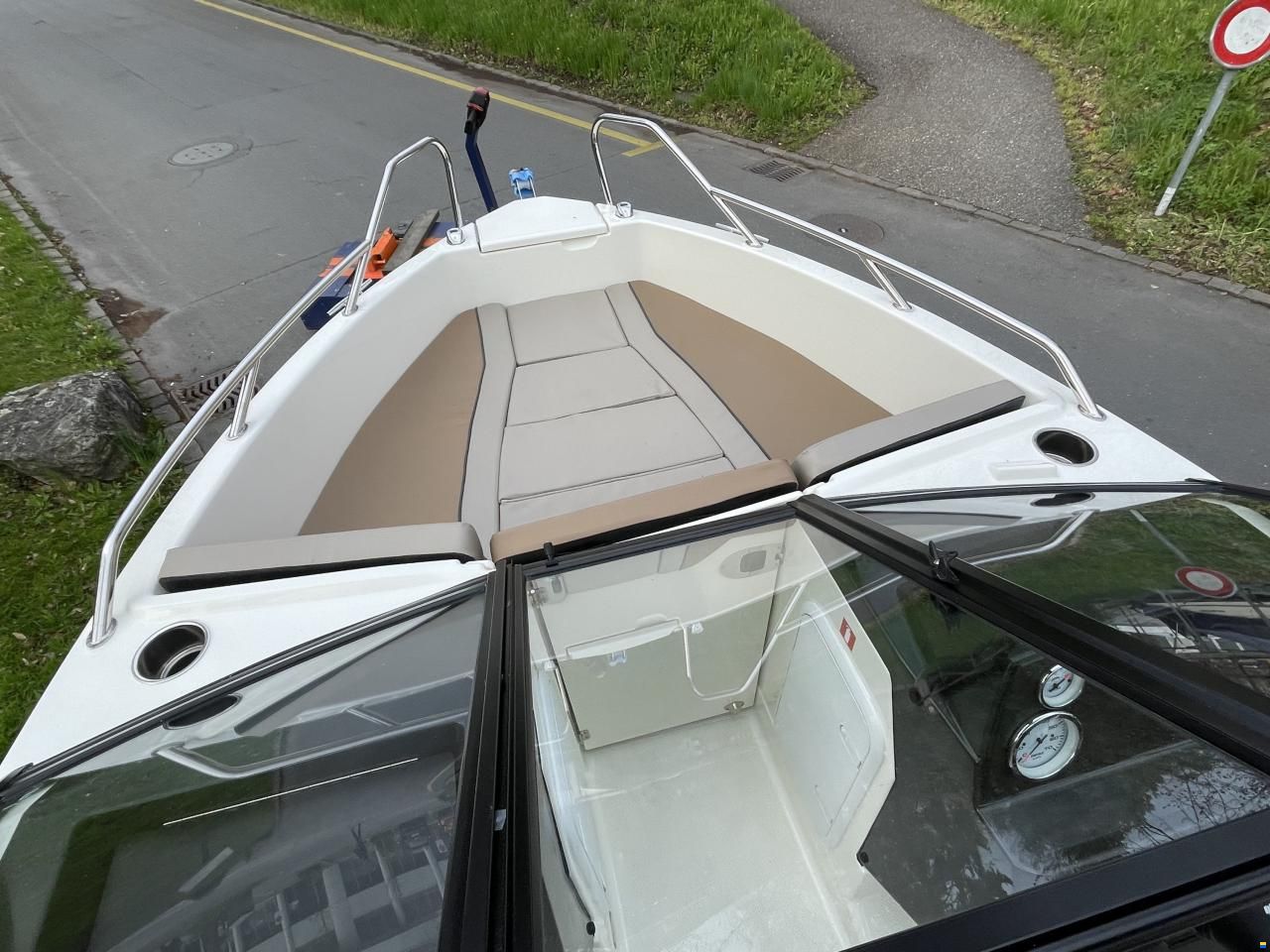 Quicksilver Activ 555 Bowrider