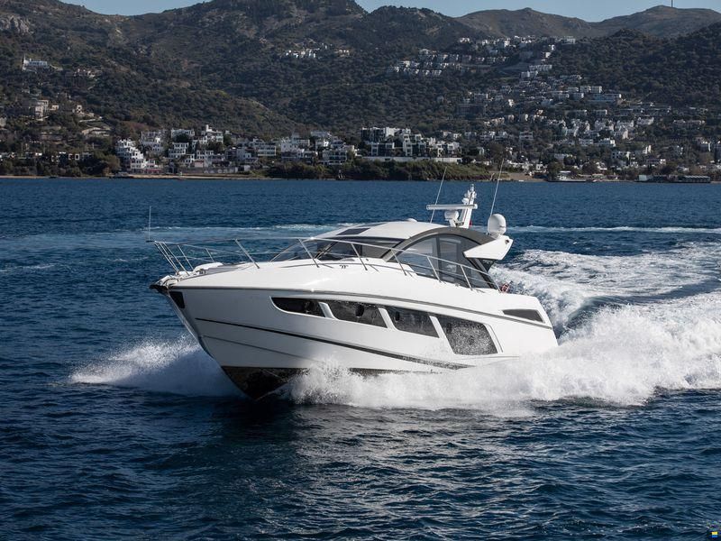 Sunseeker Predator 57