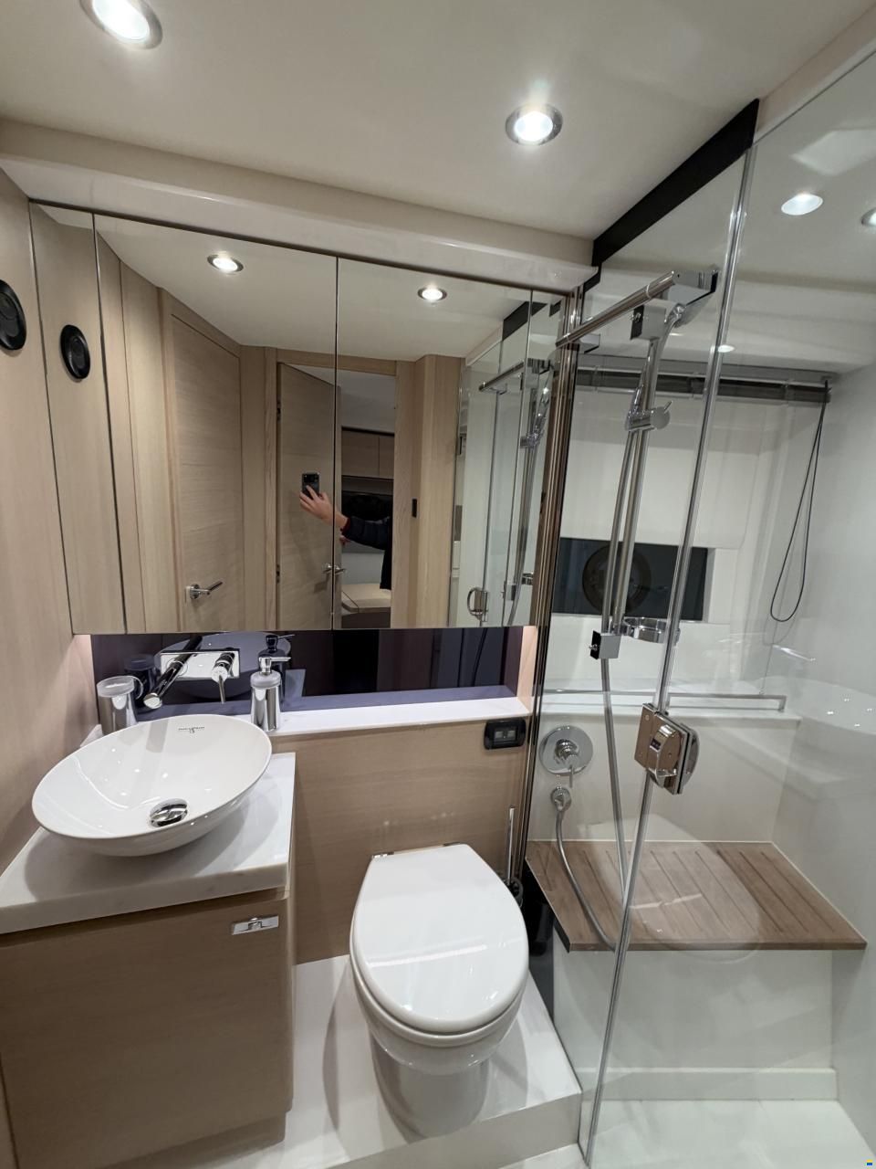Princess V40