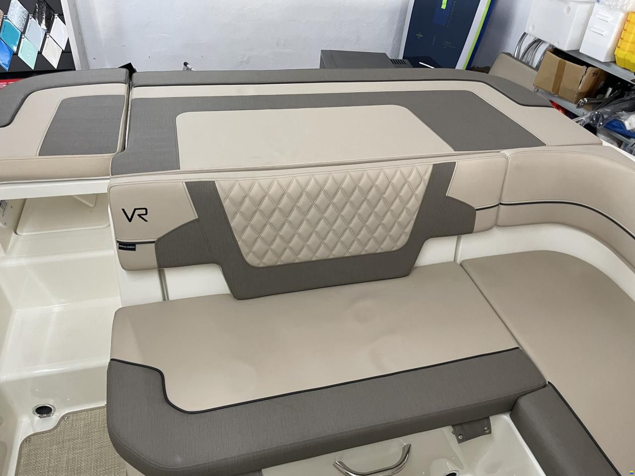Bayliner Vr5 Cuddy Aussenborder