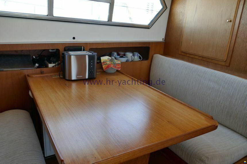Condor Yachting Comtess 44