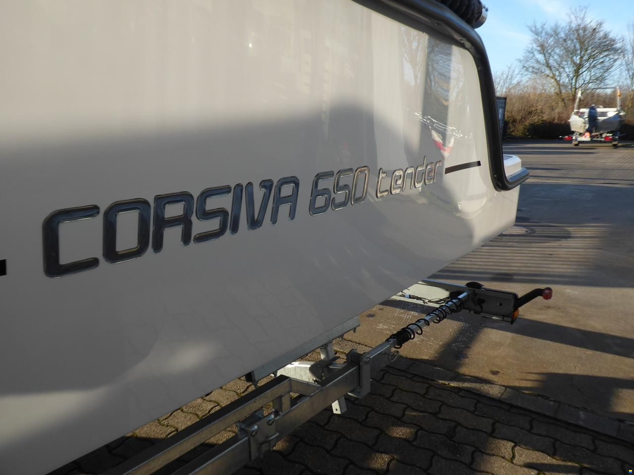 Corsiva 650 Tender