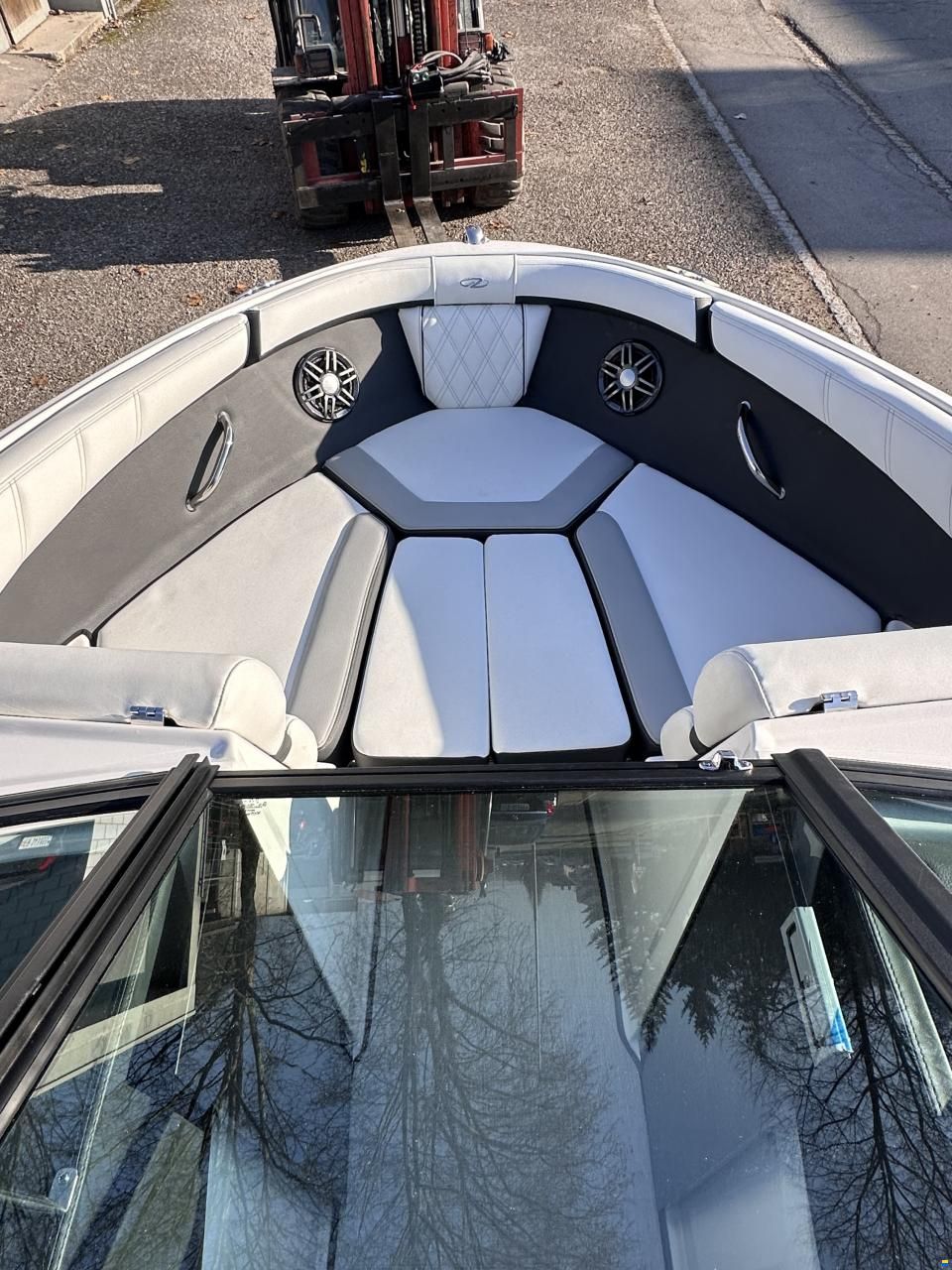 Regal 2000 ES Bowrider