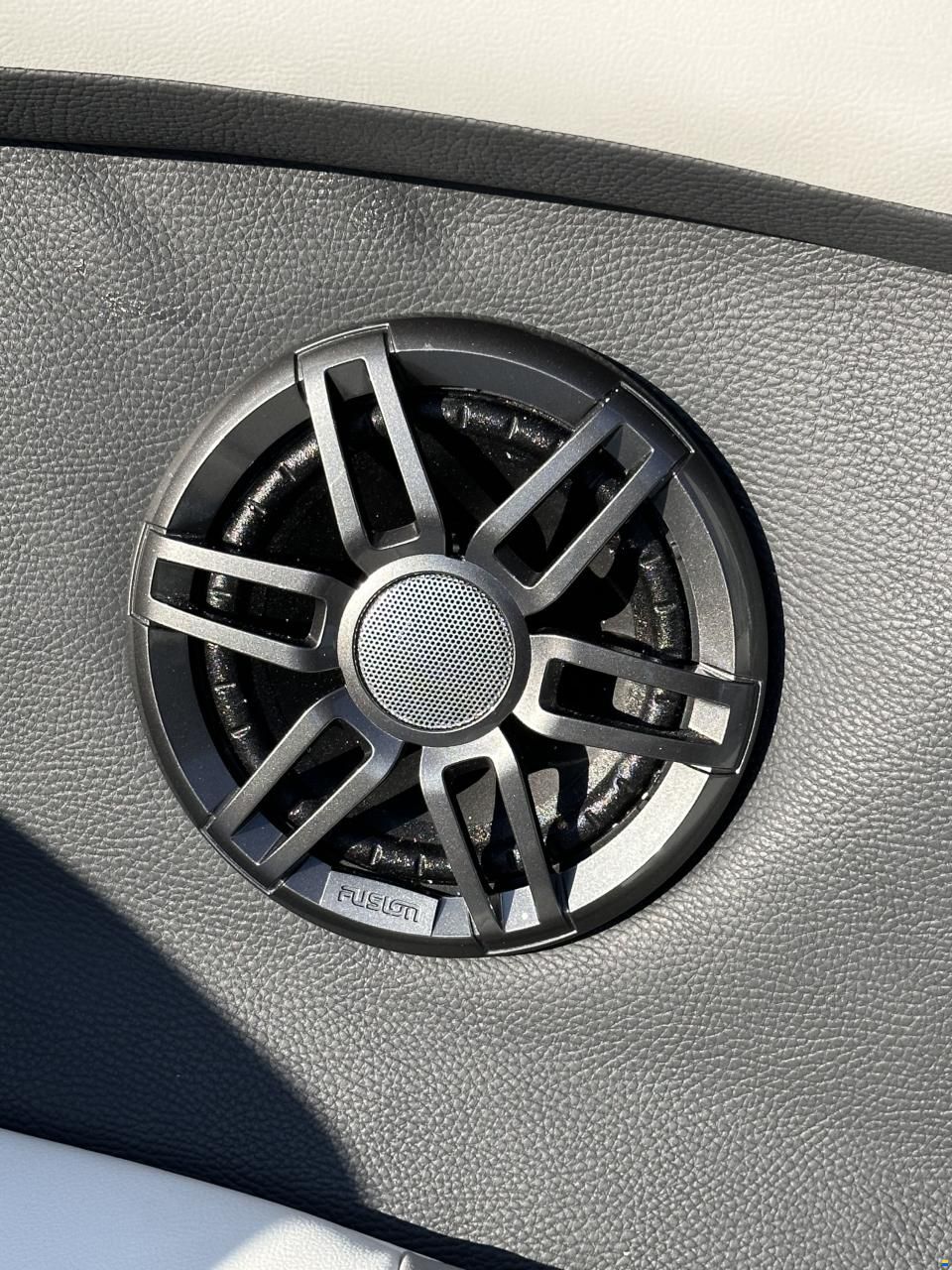 Regal 2000 ES Bowrider