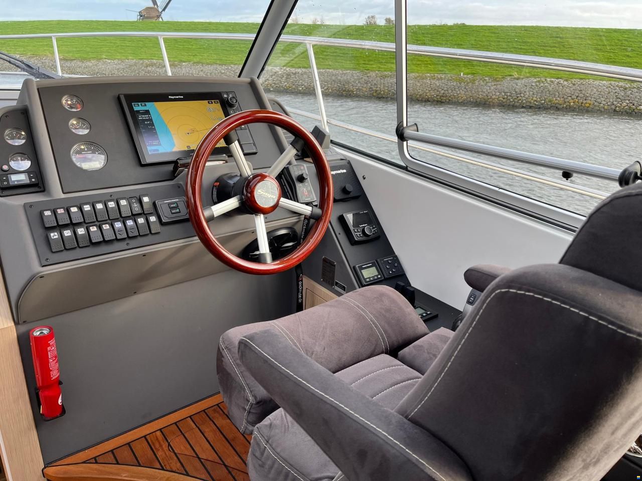 Saga 385