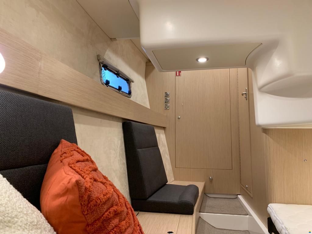 Saga 385