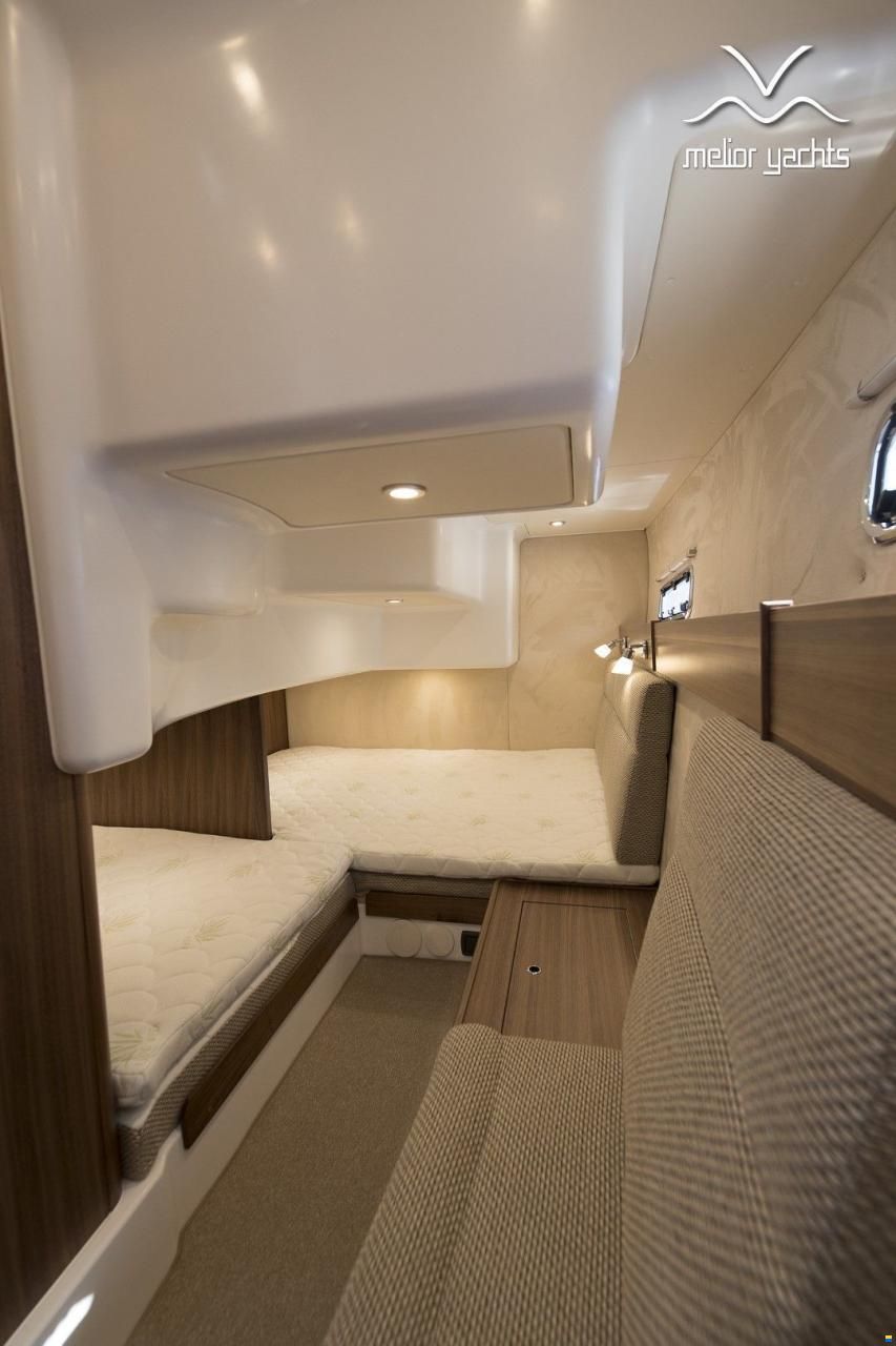 Saga 385 - Edition Walnut Interior