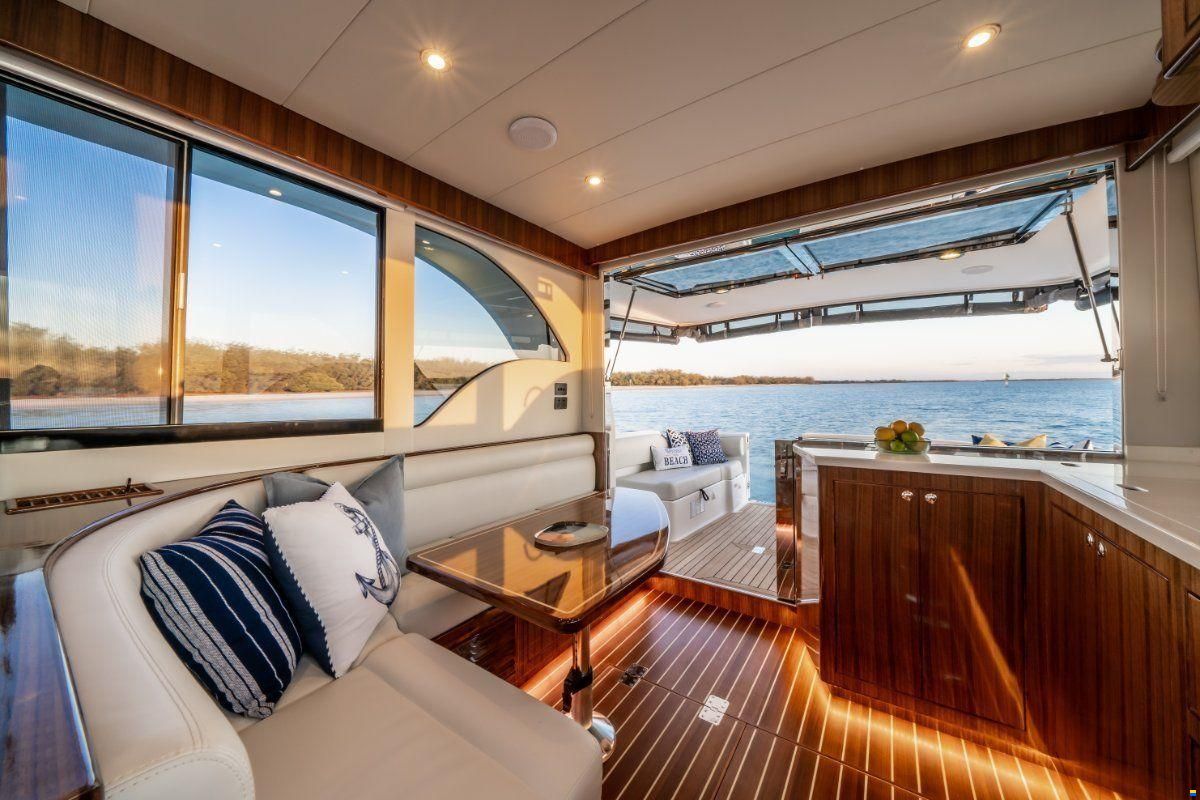 Integrity Trawlers 460 SX
