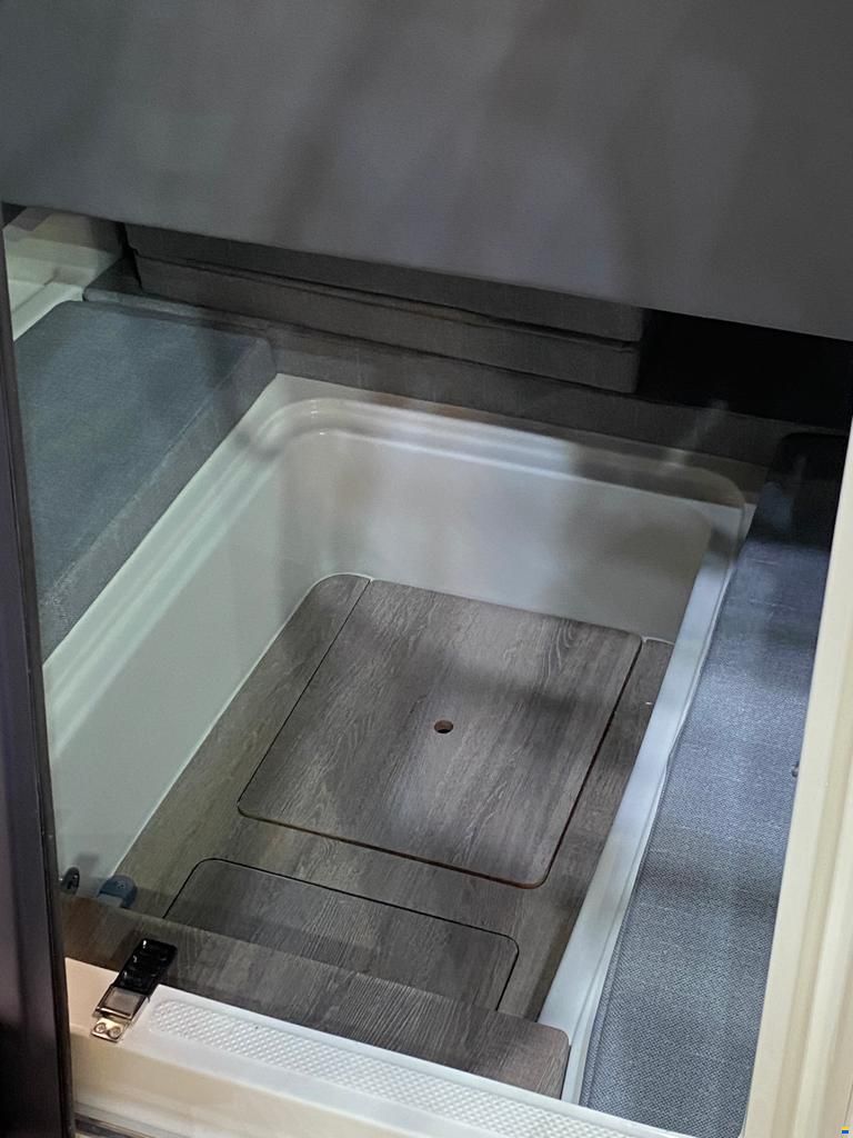 Quicksilver 805 Open + Mercury F175 SUR COMMANDE