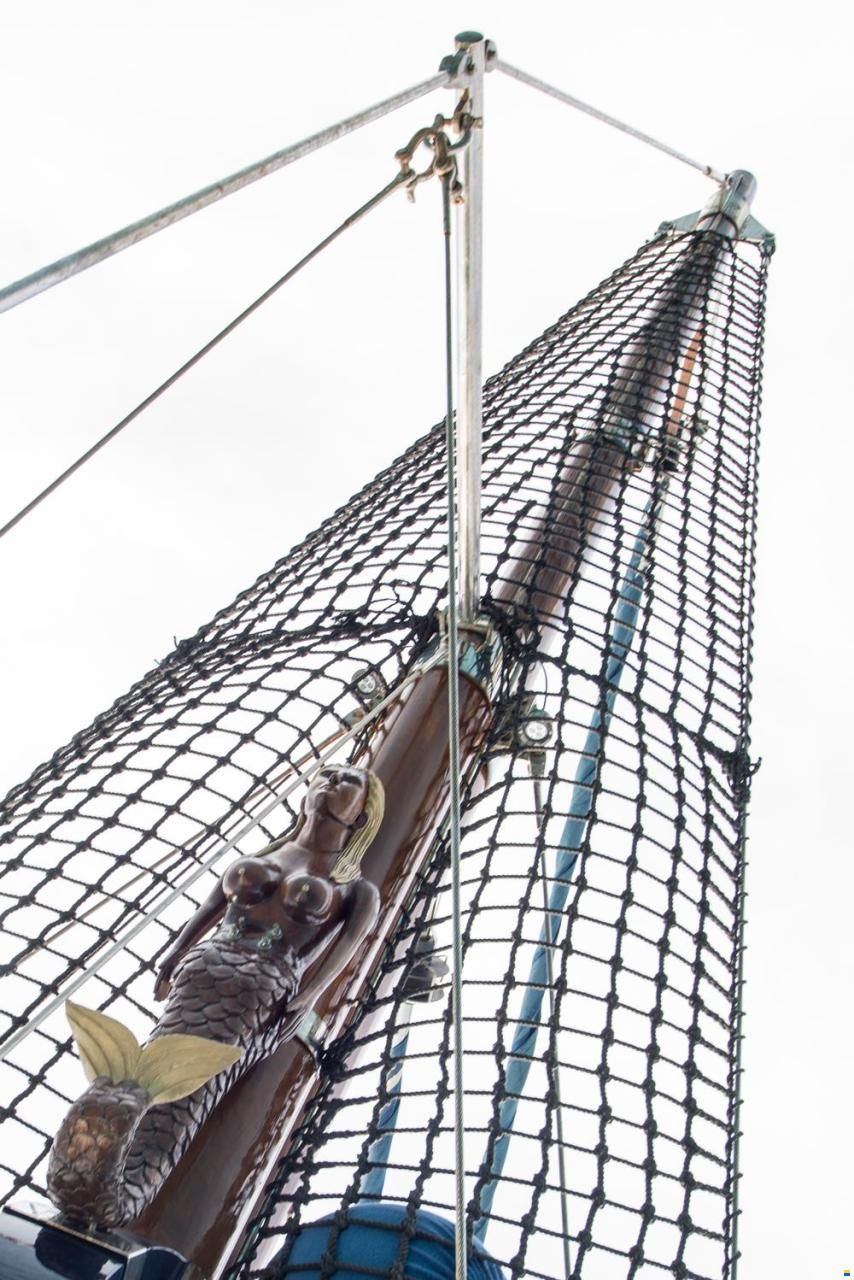 SCHOONER  ( KARAVOSKARO ) Lekkas