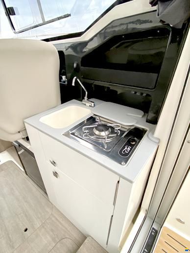 Quicksilver 705 Weekend + Mercury F150 SUR COMMANDE