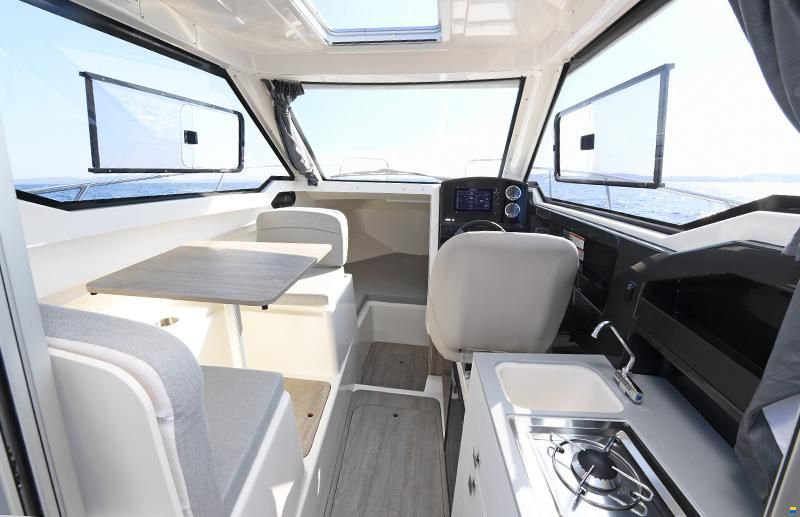 Quicksilver 705 Weekend + Mercury F150 SUR COMMANDE