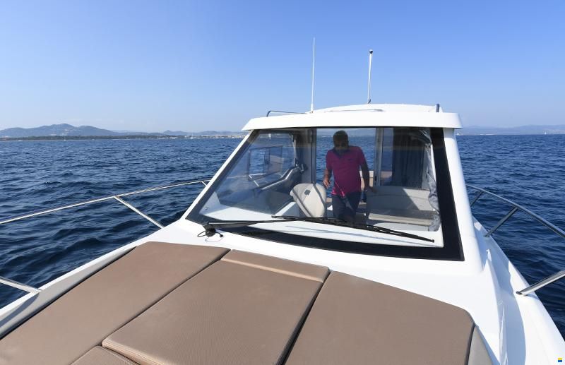 Quicksilver 705 Weekend + Mercury F150 SUR COMMANDE