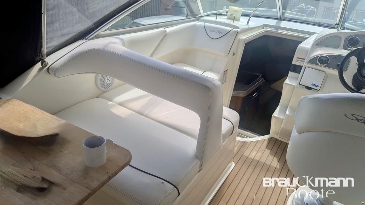 Sea Ray 255 Sundancer